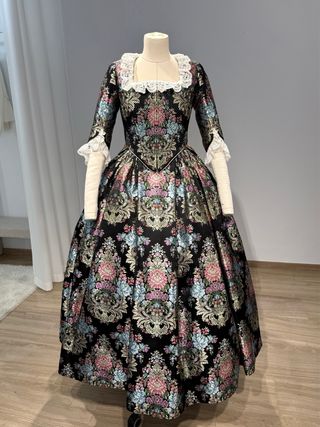 Traje de Fallera Siglo XVIII Negro
