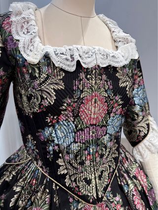 Traje de Fallera Siglo XVIII Negro