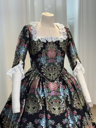 Traje de Fallera Siglo XVIII Negro