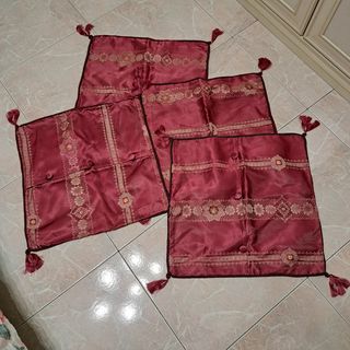 Set 4 Cuscini Raso bordeaux e Oro