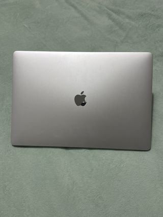 MacBook Pro 16 2019 