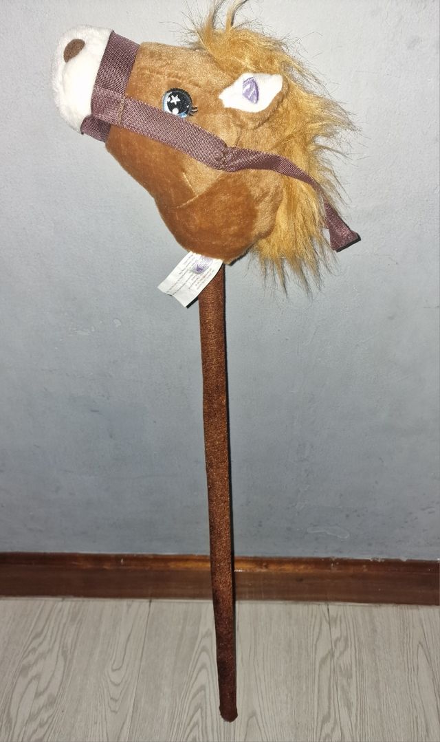 Caballito de juguete con sonido