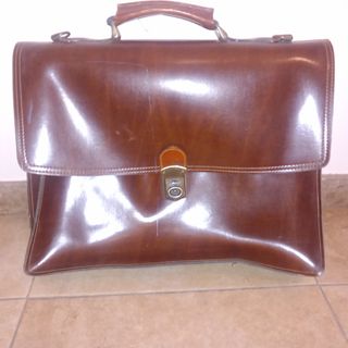 Maletín cuero marrón retro