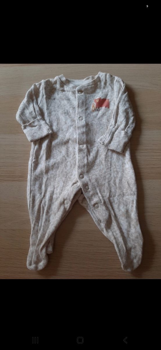 Lote 0m pijamas, bodies y calcetines