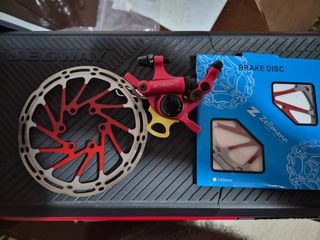 Discos de Freno 2 140mm + pinza de freno Xtech  