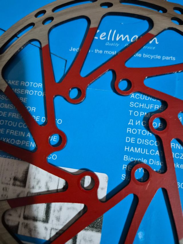 Discos de Freno 2 140mm + pinza de freno Xtech