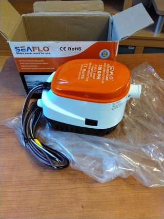 Bomba achique automático SEAFLO 750 GPH