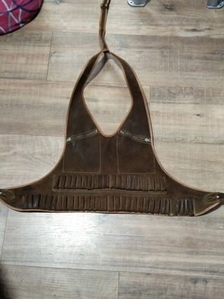 Chaleco porta cartuchos de cuero