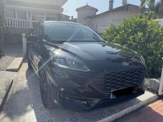 Ford Kuga 2023
