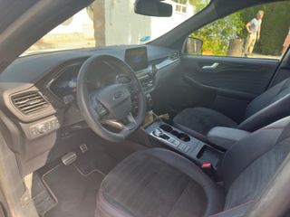 Ford Kuga 2023