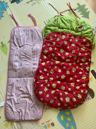 Lote colchoneta y funda universal carro bebé