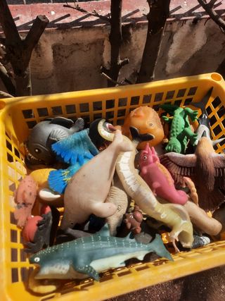 Giocattoli in gomma animali assortiti. 25 pezzi