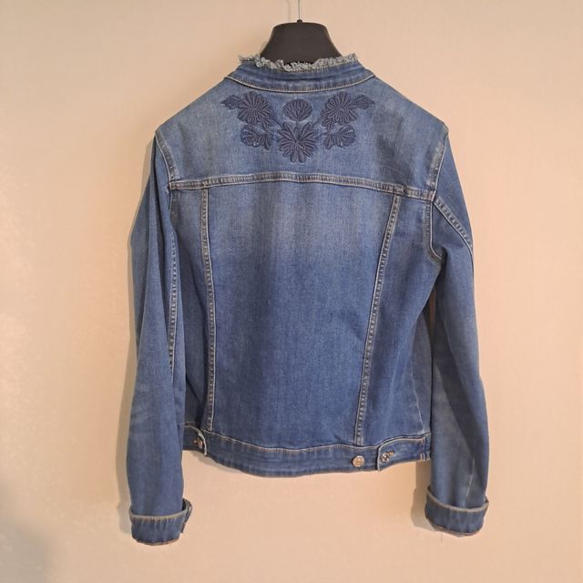 Cazadora vaquera Tintoretto bordada