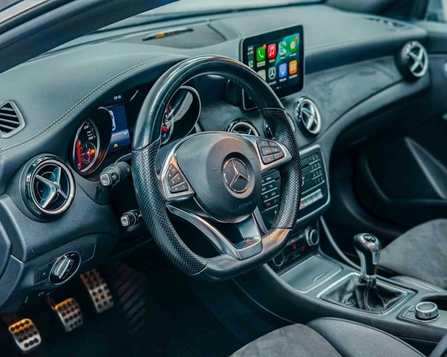 Mercedes CLA 200 AMG Line 155CV 