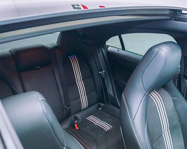 Mercedes CLA 200 AMG Line 155CV 