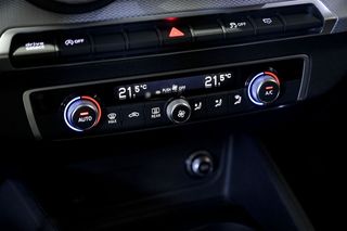 Audi Q2   S line 30 TDI 85kW 116CV 