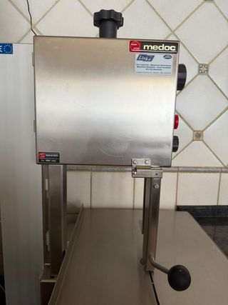 Sierra Cortadora Carne/Hueso Medoc Beta 250