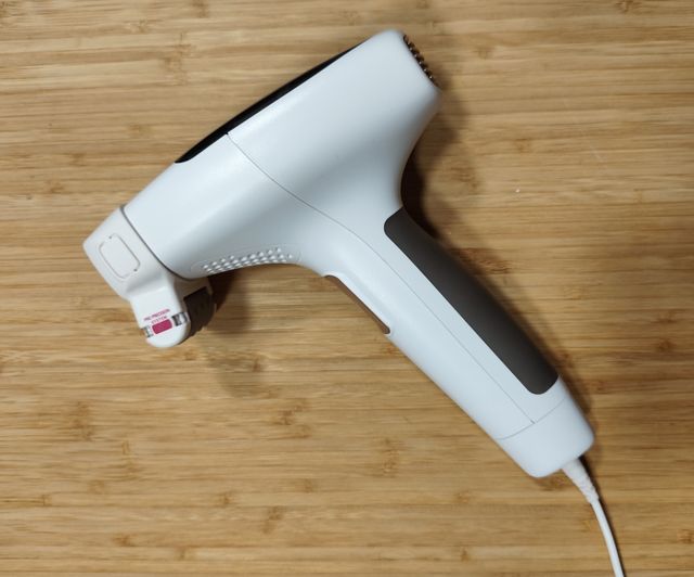 Epilatore laser a impulsi