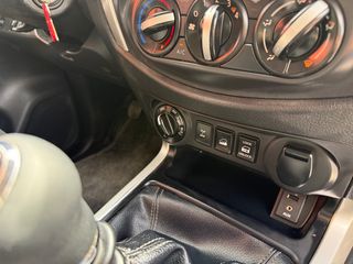 Nissan NP300 Navara 2021