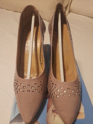 Zapatos de Salón Beige
