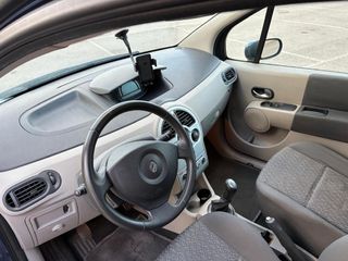 Renault Modus 2005