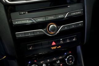 Infiniti QX30   2.2D PREMIUM 7DCT AWD 