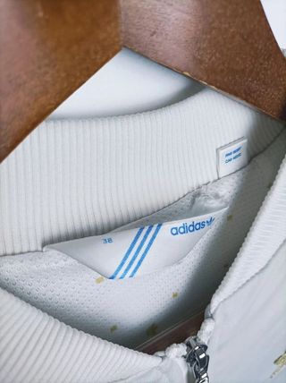 Chaqueta Adidas Vintage Talla M Dorada