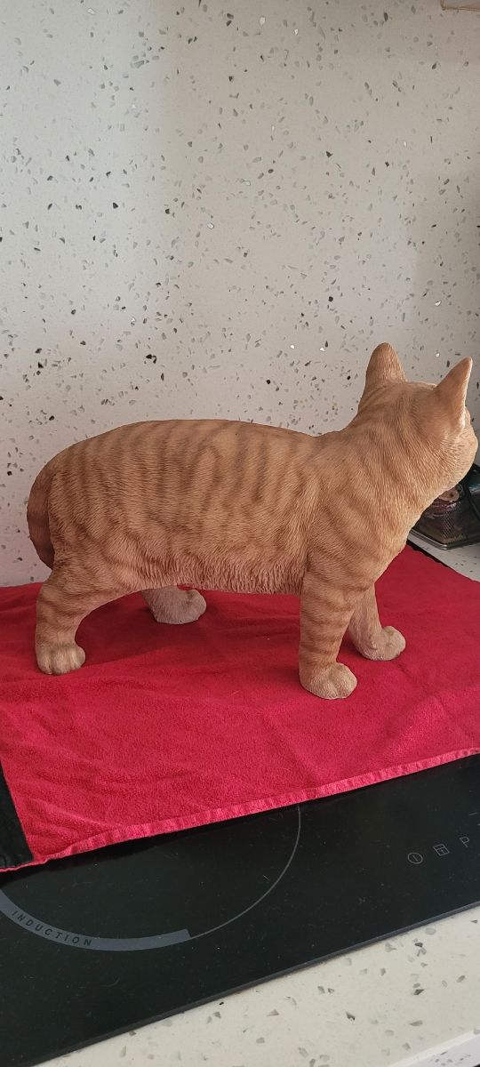 Gato realista resina tamaño real