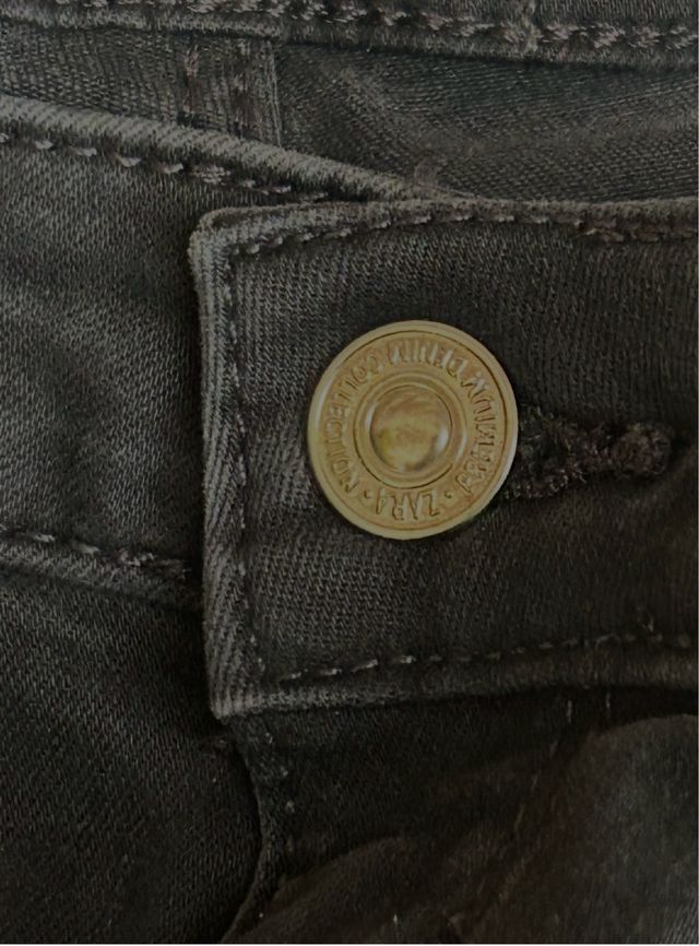 Vaquero negro Zara - Talla 38