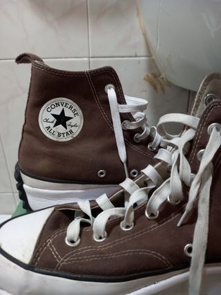 Converse Marrones Altas