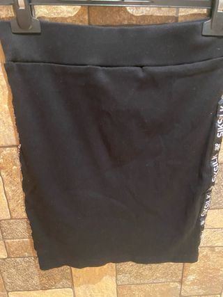 Falda Sik Silk Negra