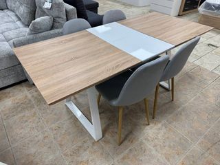 Set Mesa y Sillas moderno, nuevo
