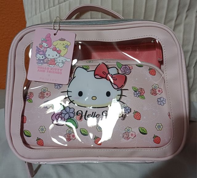 Maletin neceser Hello Kitty y Amigos