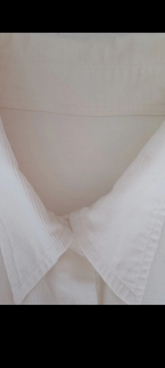 Camiseta Micropana  beige claro ,Talla M. Zara.