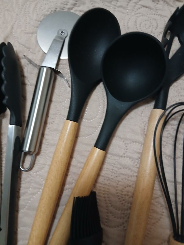 Set Utensili Cucina Silicone e Legno