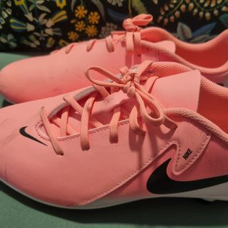 Botas de fútbol Nike Phantom Rosa