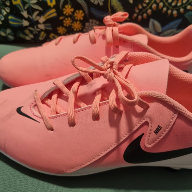 Botas de fútbol Nike Phantom Rosa