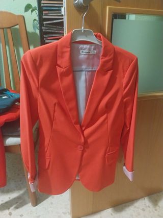 Chaqueta Stradivarius Roja Talla XS
