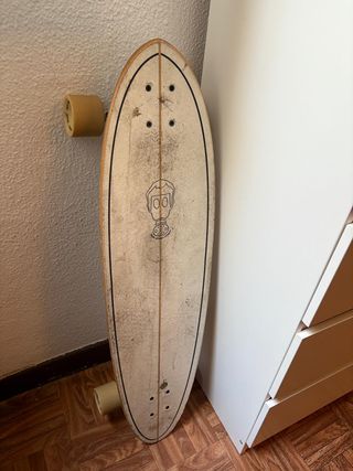 Longboard con diseño de gas
