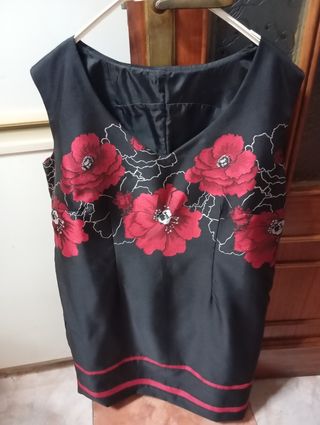 Conjunto Vestido y Torera Negro y Rojo