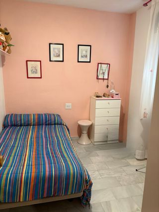 Casa adosada amueblada en Iznalloz