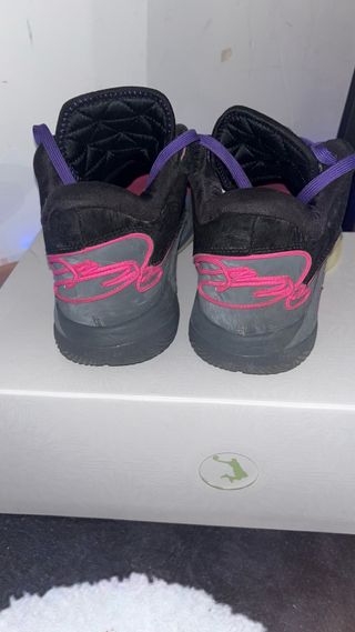 Nike LeBron 22 Zapatillas Baloncesto Negras Morada