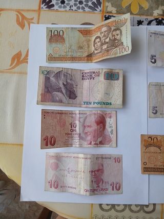 Billetes de colección: Pesos, Libras y Liras