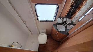 Autocaravana integral 6 plazas 2008