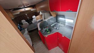 Autocaravana integral 6 plazas 2008