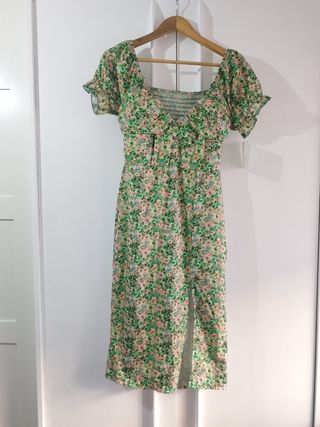 Vestido floral verde y rosa