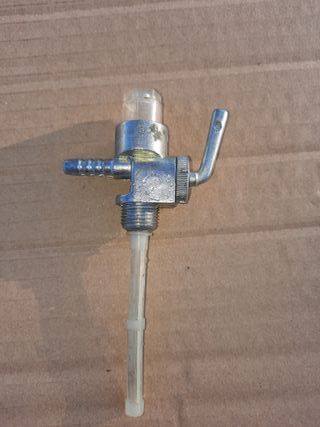 1 TULIPA GONELI PUCH Y 1 GRIFO GASOLINA 