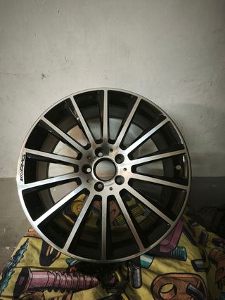Llanta Trasera Mercedes Original W218