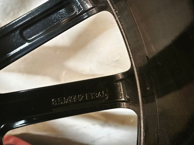 Llanta Trasera Mercedes Original W218