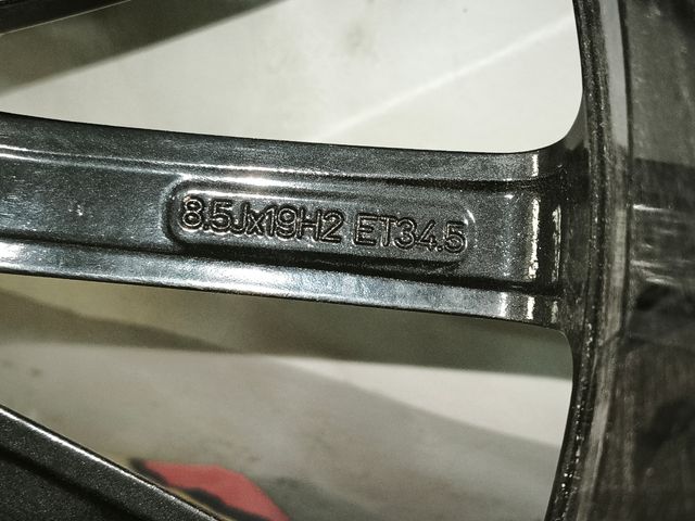 Llanta Trasera Mercedes Original W218